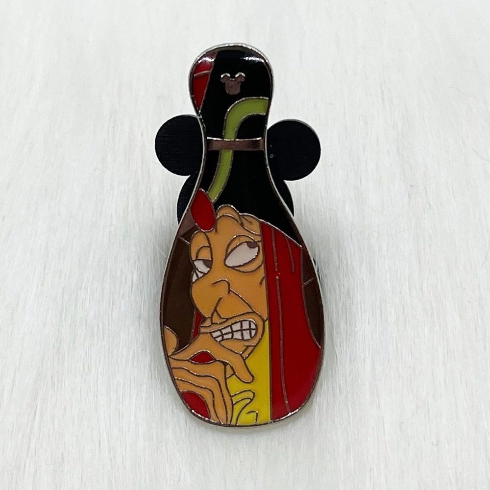 🔮 5/$25 Disney Villains Bowling Pin Aladdin‎ Jafar Pin